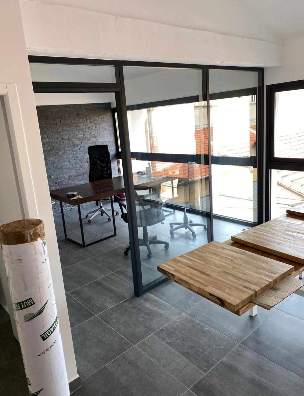 Aménagement de véranda en bureau, chantier d'isolation, Aubagne
